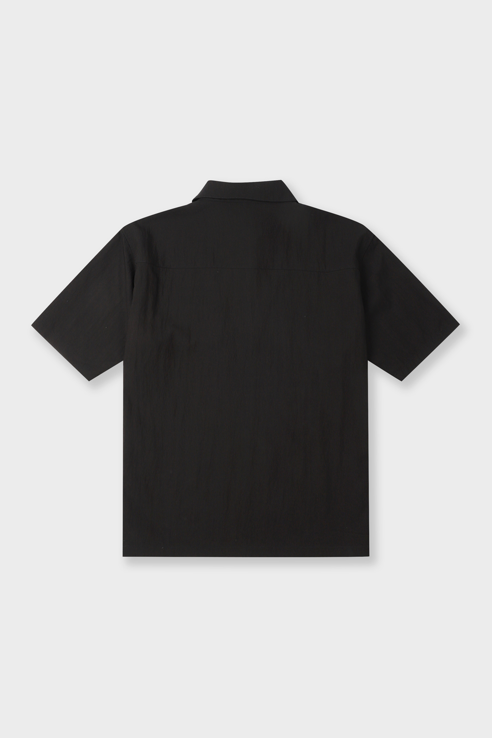 [공식스토어] 아노락 셔츠 집업 반팔셔츠 블랙 BN4MBA676BK