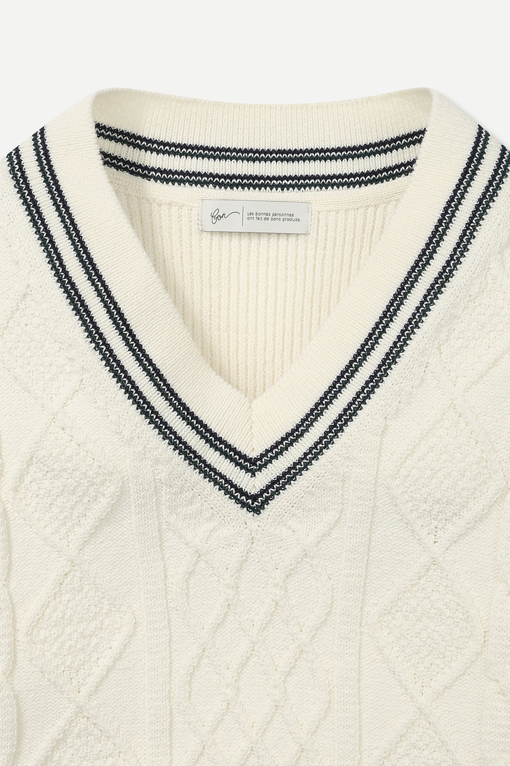 [공식몰]케이블 트위스트 브이넥 니트 아이보리