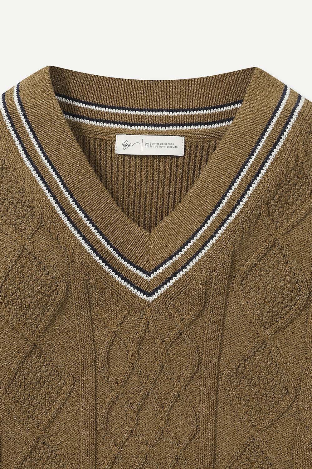 [공식몰]케이블 트위스트 브이넥 니트 카키