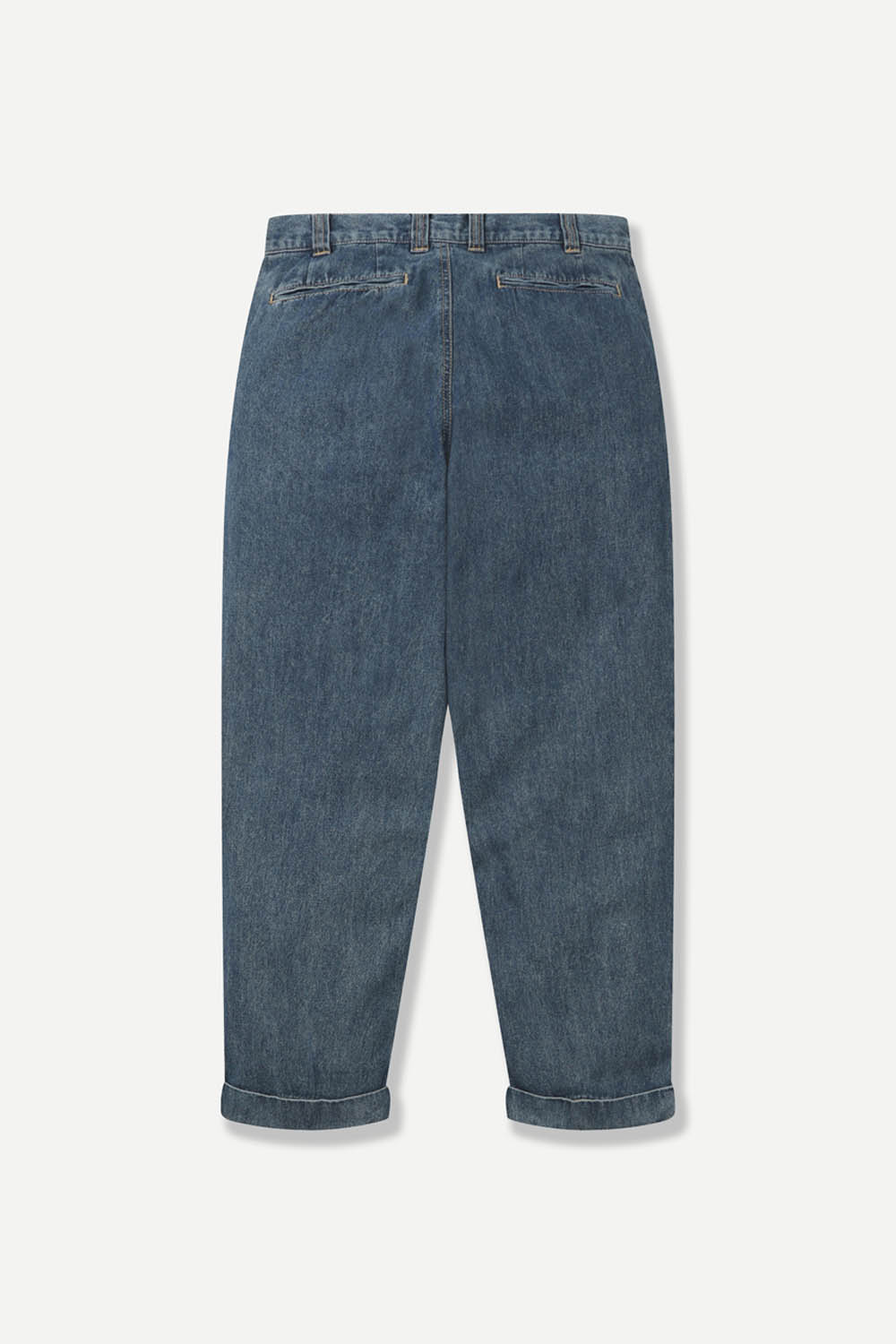 [공식몰]테이퍼드 핏 투턱 데님 팬츠 네이비