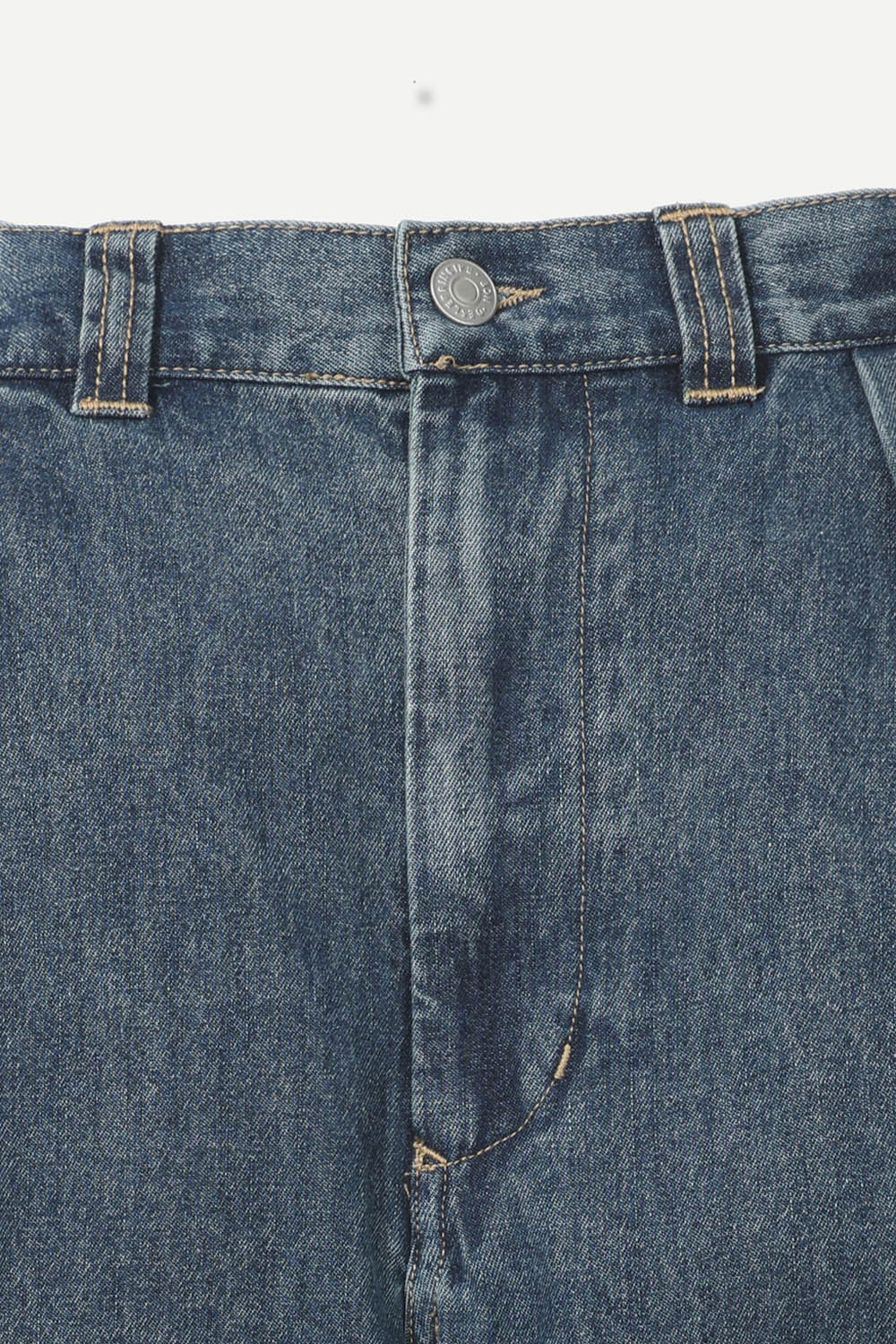 [공식몰]테이퍼드 핏 투턱 데님 팬츠 네이비