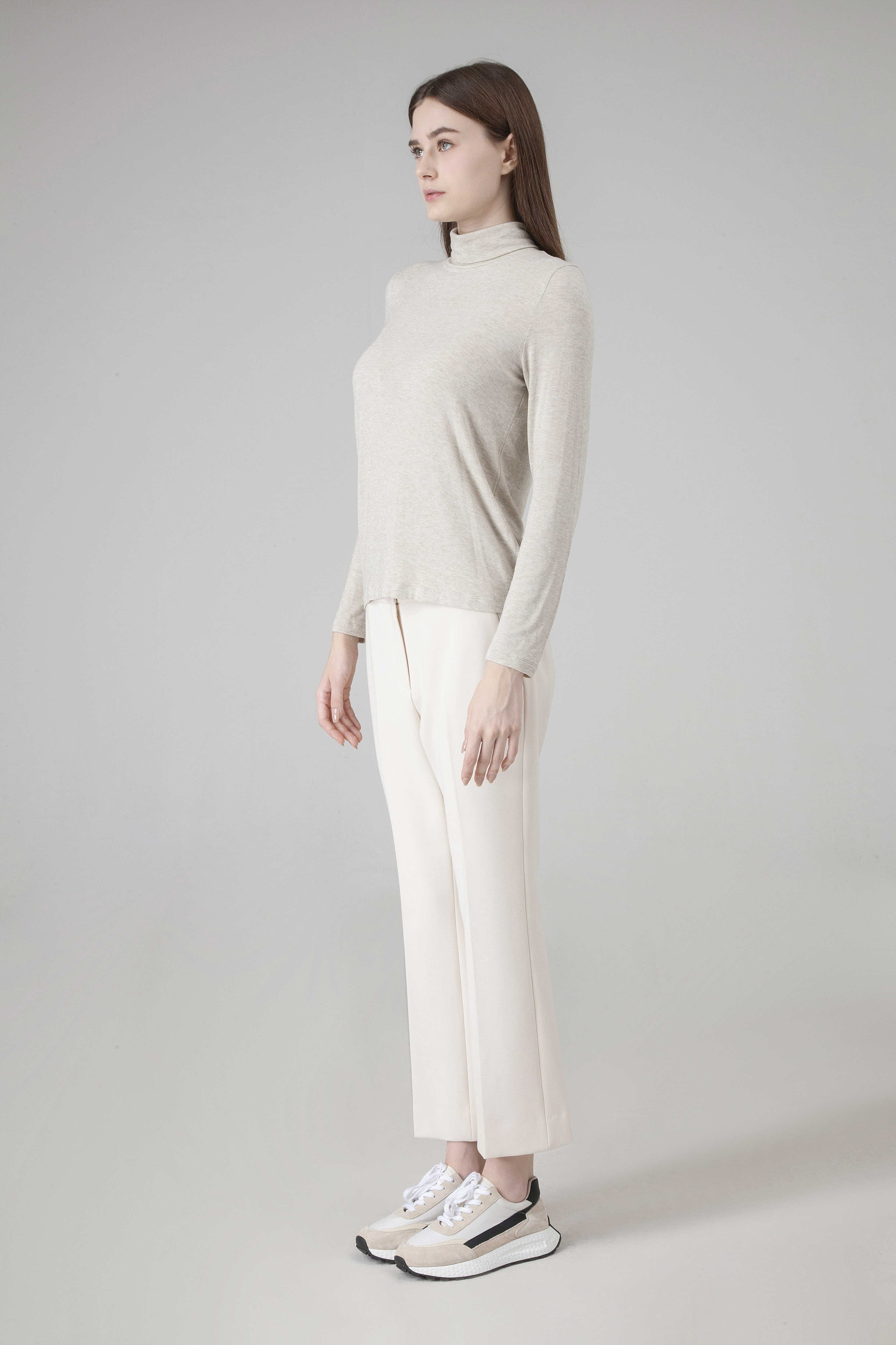 [공식몰] 폴라넥 울 슬림 티셔츠 베이지